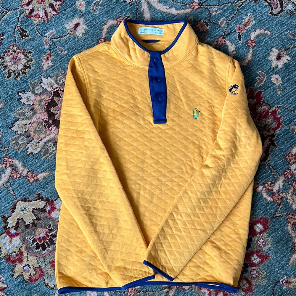 Holderness and Bourne Sullivan Pullover. Color: Yukon. Size Medium.
